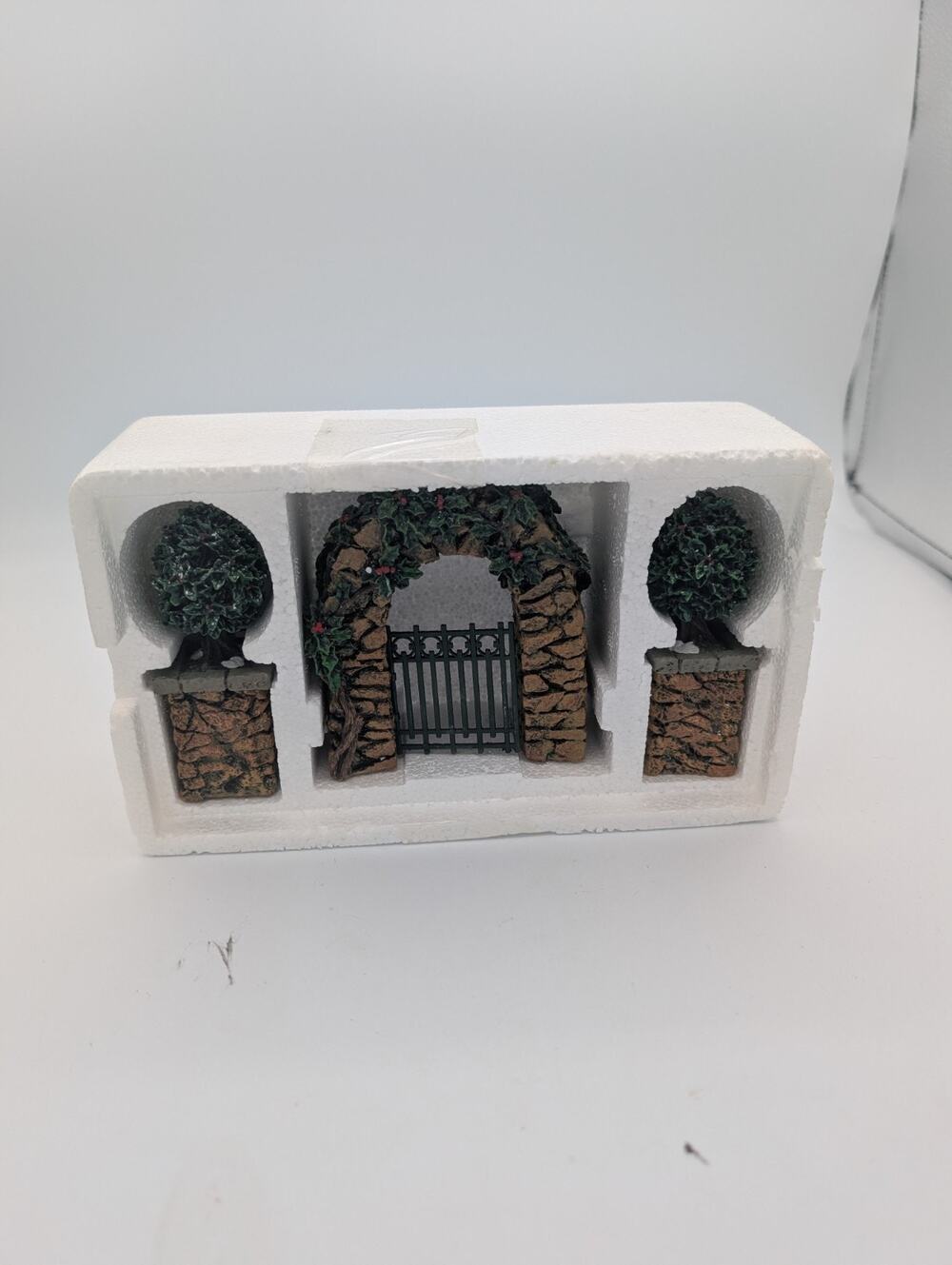 Dept 56 Village Accessory - 2 Stone Corner Posts w/ Holly Tree & Stone Archway